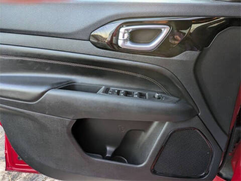 2023 Jeep Compass (Red) Edition