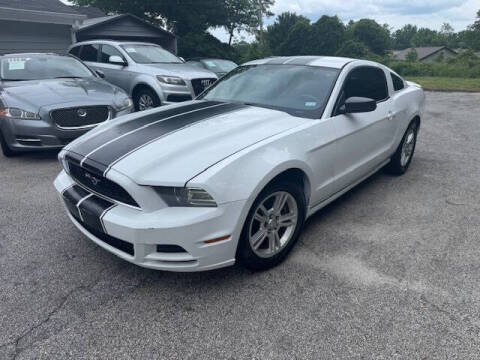 2014 Ford Mustang V6