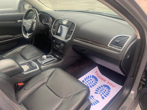 2018 Chrysler 300 Limited