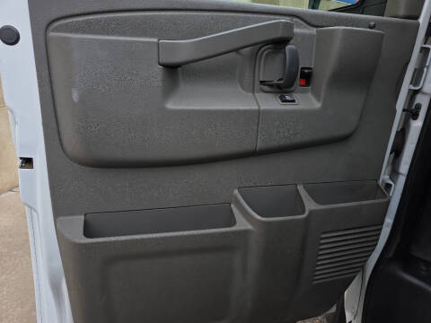 2021 Chevrolet Express 2500