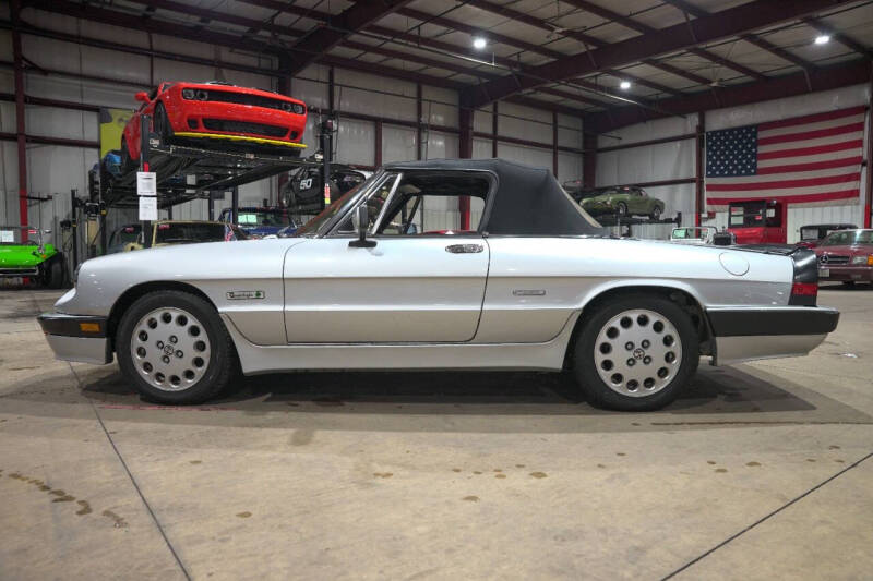 1987 Alfa Romeo Spider Quadrifoglio