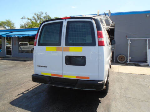 2017 Chevrolet Express 2500