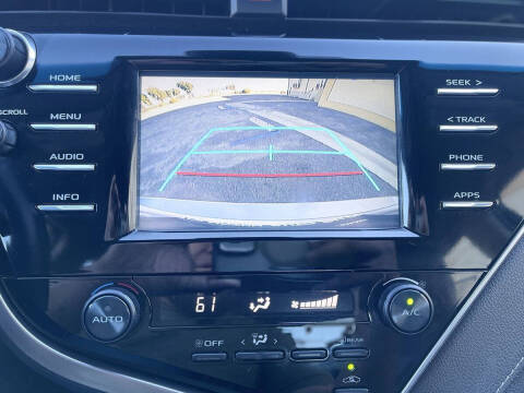 2018 Toyota Camry SE