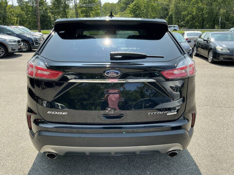 2019 Ford Edge Titanium