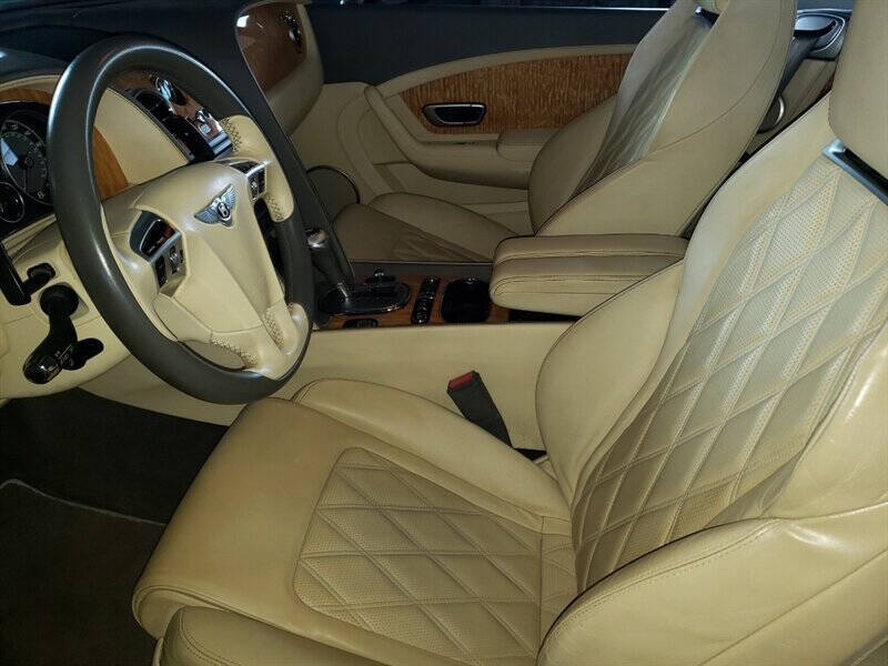 2013 Bentley Continental 11