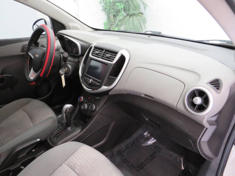 2017 Chevrolet Sonic LT Auto Fleet