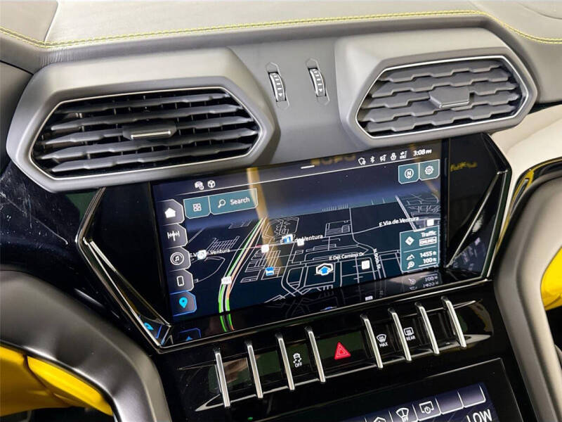 2024 Lamborghini Urus S