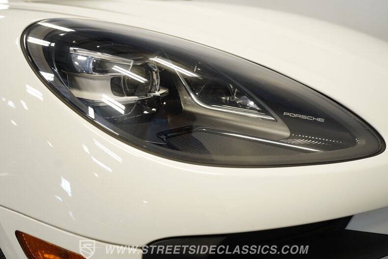2019 Porsche Macan