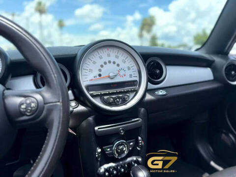 2013 MINI Convertible Cooper