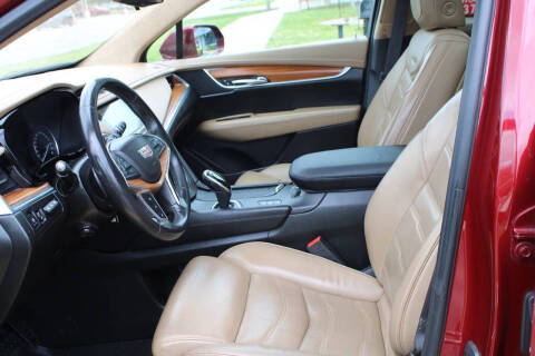2017 Cadillac XT5 Platinum