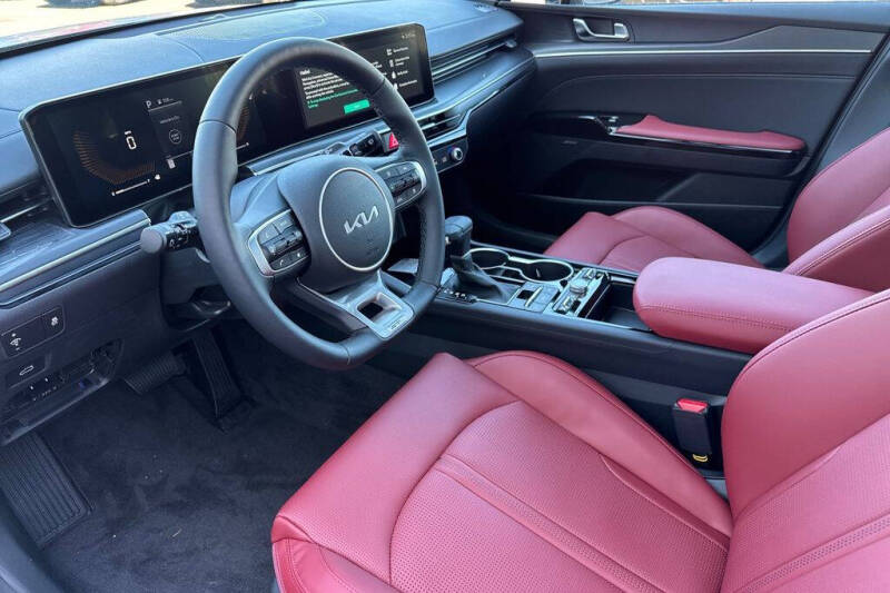 2026 Kia K5