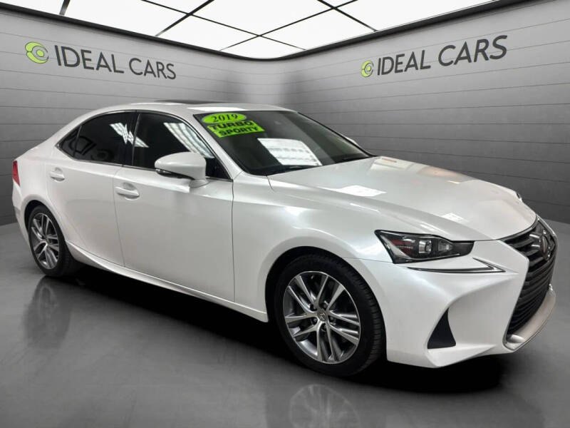 2019 Lexus IS 300