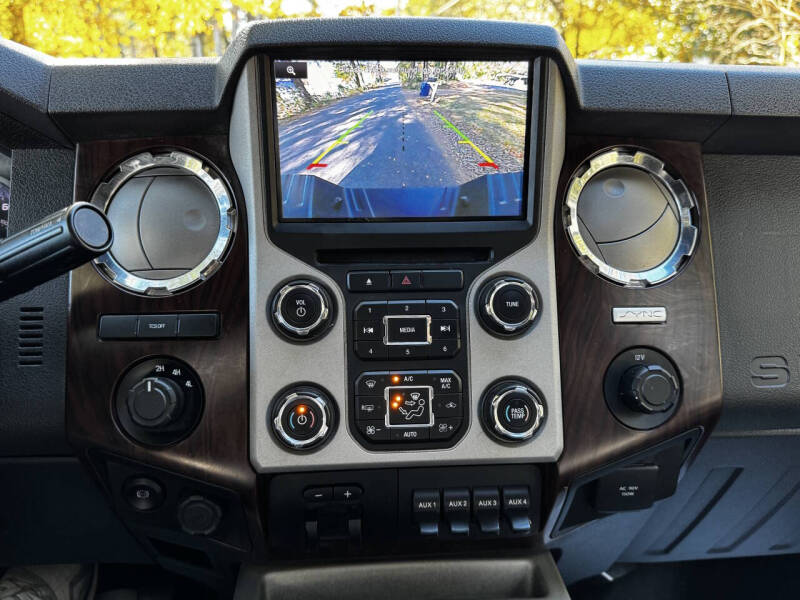 2016 Ford F-350 Super Duty Lariat