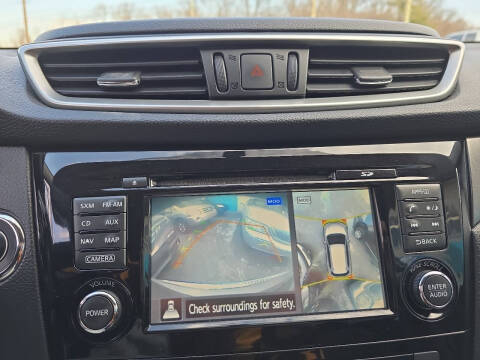 2016 Nissan Rogue SV