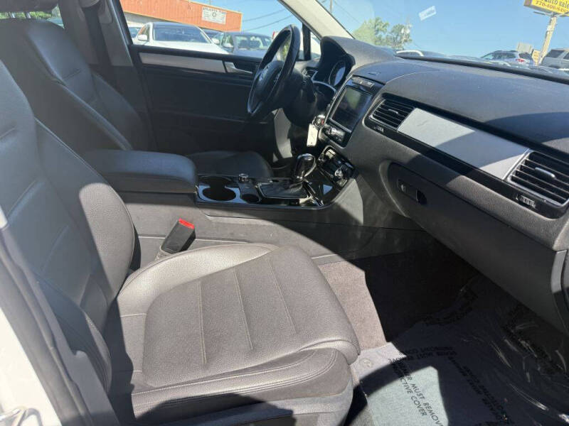 2012 Volkswagen Touareg