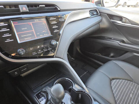 2019 Toyota Camry SE