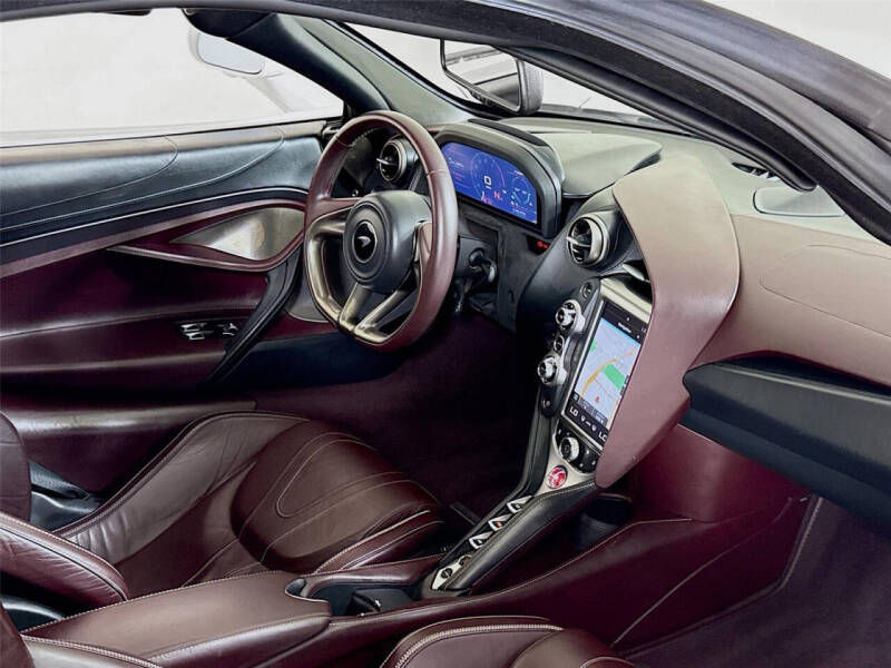 2019 McLaren 720S Luxury