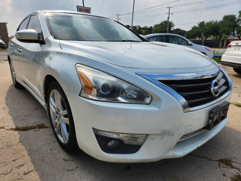 2015 Nissan Altima for sale at DFW Car Mart in Arlington TX