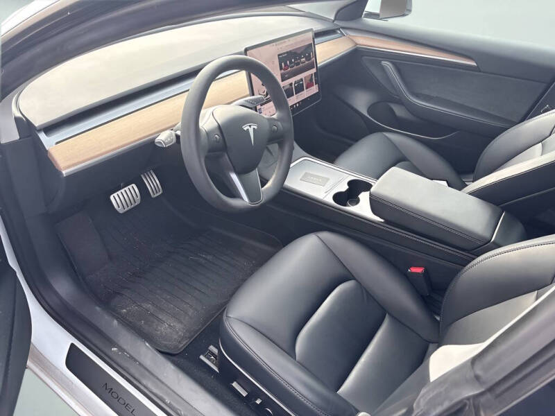 2023 Tesla Model 3 Performance