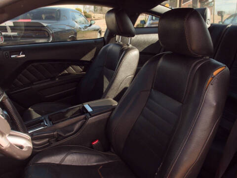 2011 Ford Mustang V6