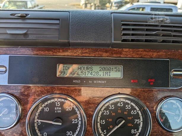 2013 Freightliner Cascadia