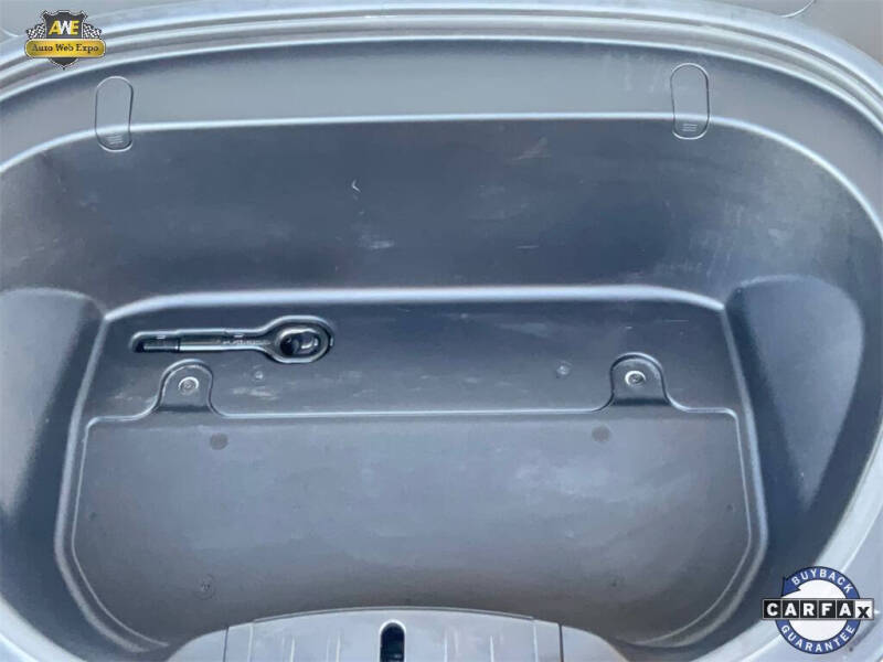 2019 Tesla Model 3 Mid Range