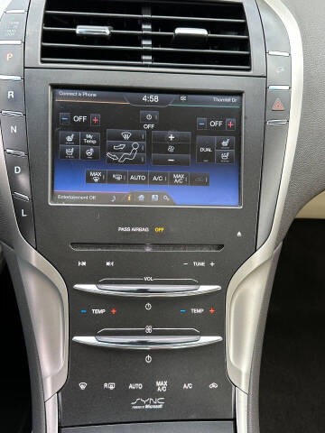 2015 Lincoln MKZ Hybrid