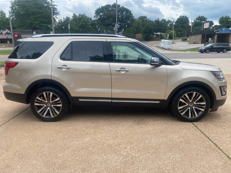 2017 Ford Explorer Platinum