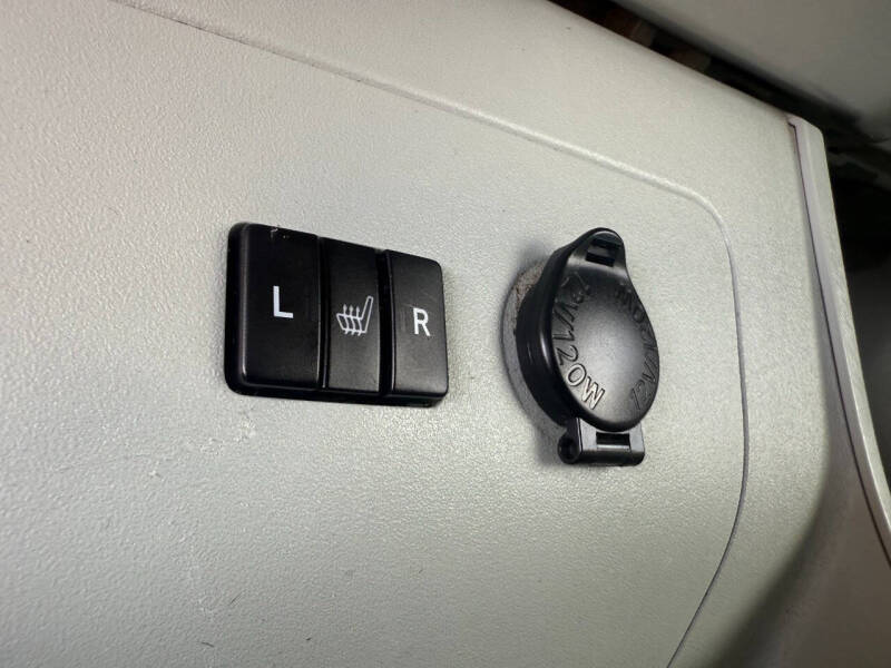 2014 Toyota Prius Four