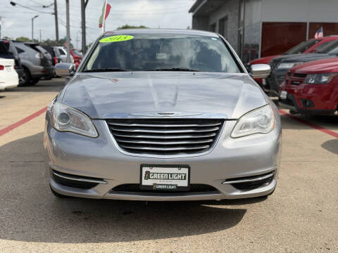 2013 Chrysler 200 LX
