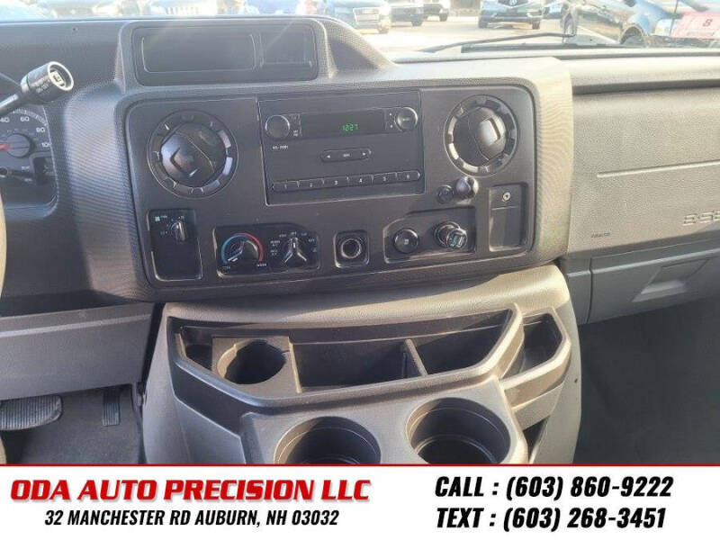 2013 Ford E-Series E-350 SD