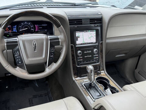 2015 Lincoln Navigator