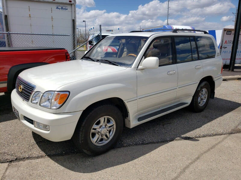 2001 Lexus LX 470 for sale at CFN Auto Sales in West Fargo ND