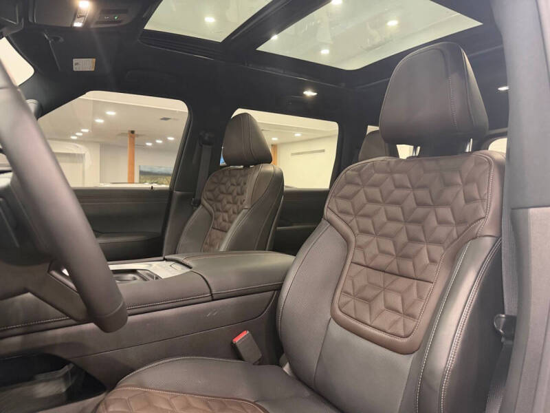 2025 Nissan Armada Platinum Reserve