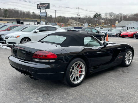 2004 Dodge Viper SRT-10