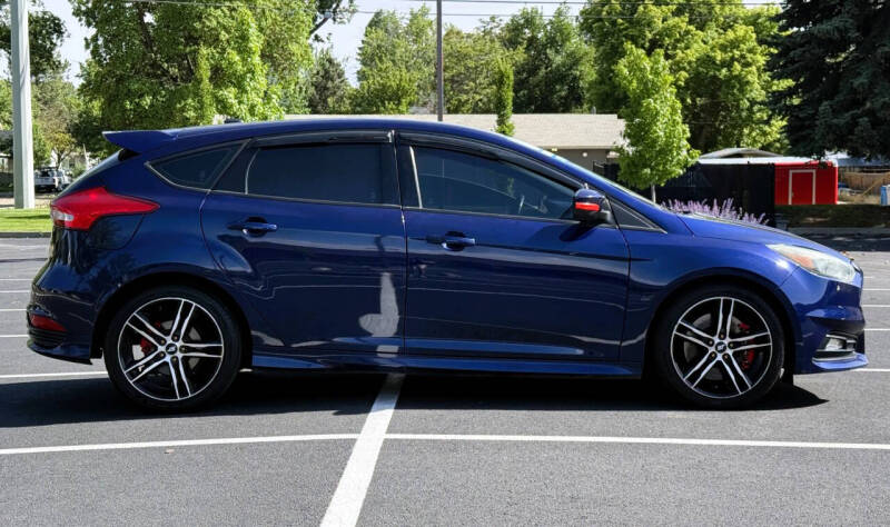 2016 Ford Focus ST