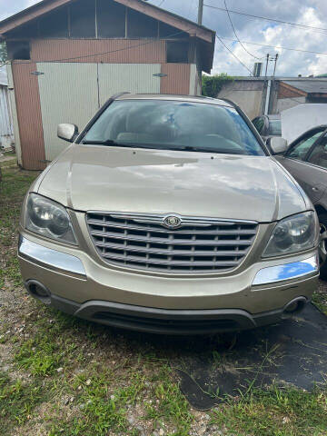 2006 Chrysler Pacifica for sale at Dalia Motors LLC in Winder GA