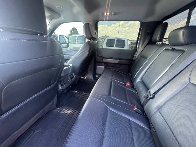 2023 Ford F-450 Super Duty Lariat