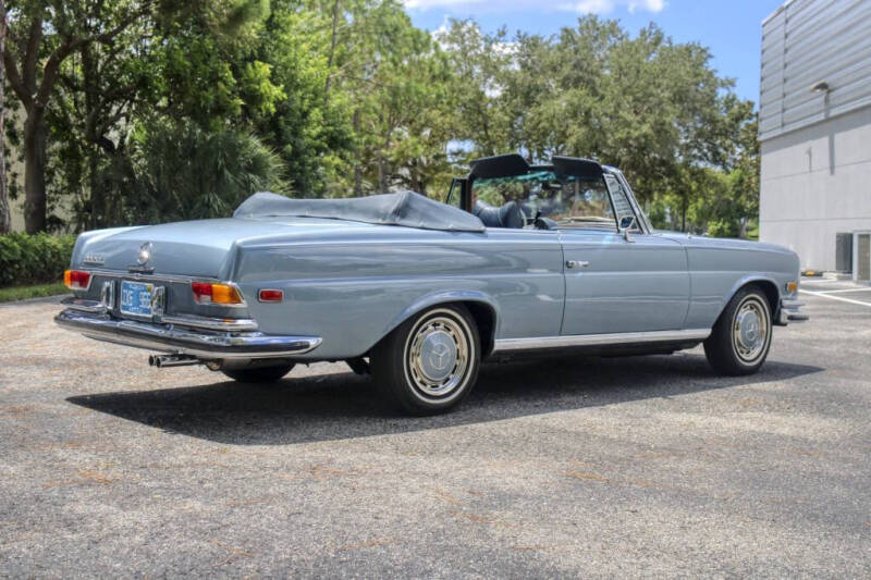 1970 Mercedes-Benz 280-Class