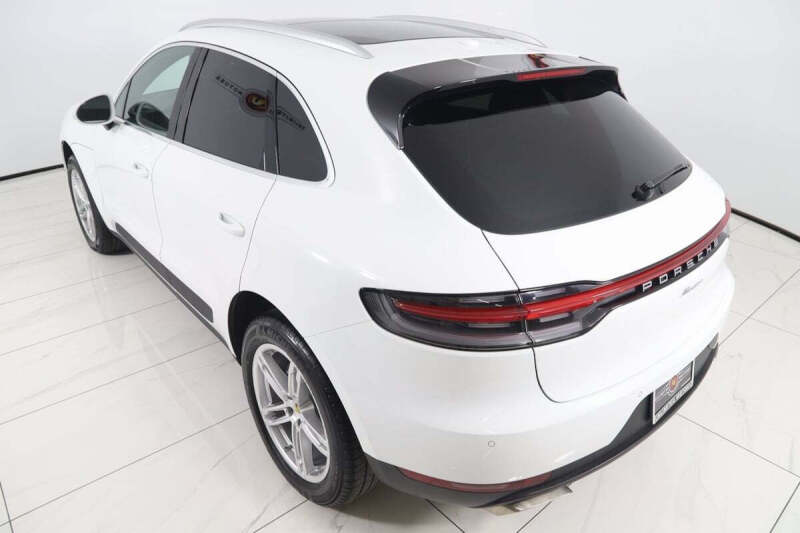 2021 Porsche Macan