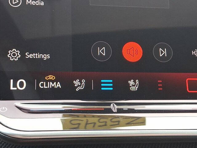 2025 Volkswagen Golf GTI Autobahn