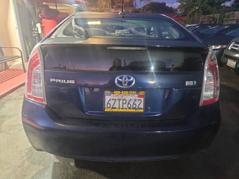 2013 Toyota Prius Three