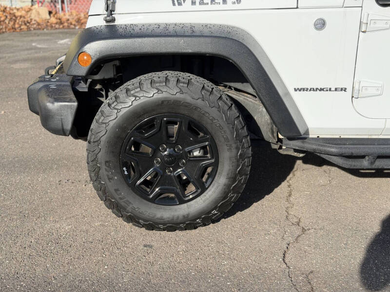 2017 Jeep Wrangler Willys Wheeler W