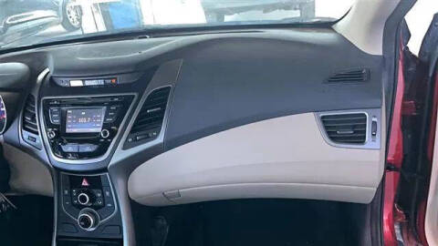 2016 Hyundai Elantra