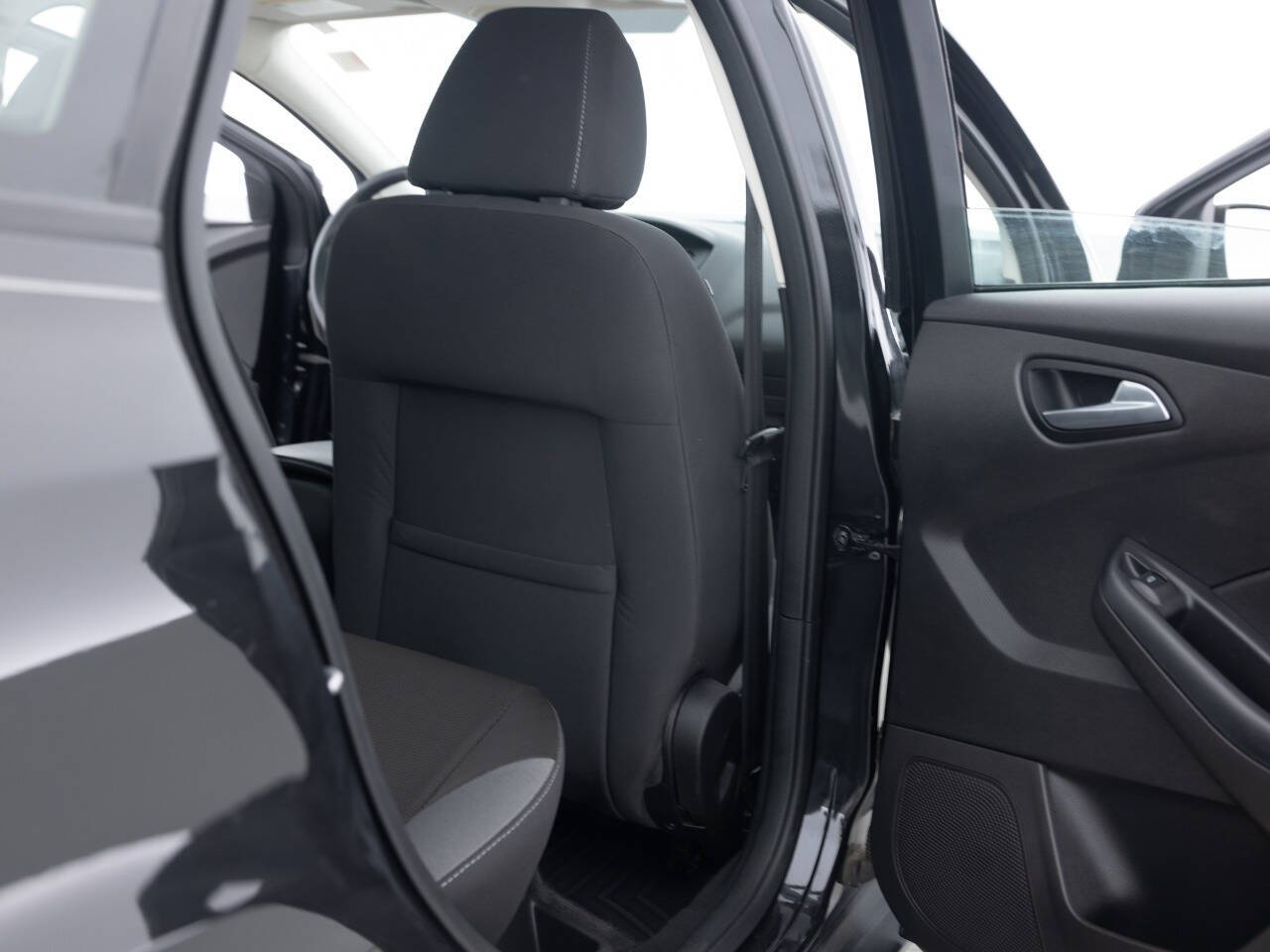 Used Car 2012 Ford Focus  Se 4dr Sedan For Sale Under $10,000 In Coal City, Illinois