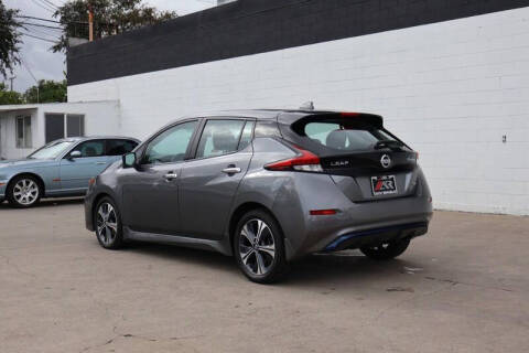 2021 Nissan LEAF SV