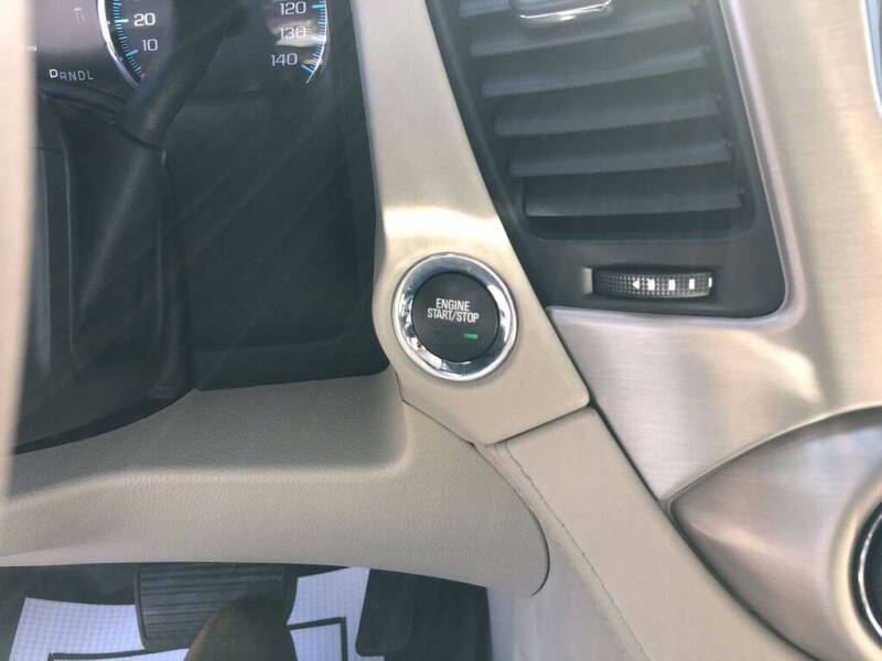2017 GMC Yukon Denali