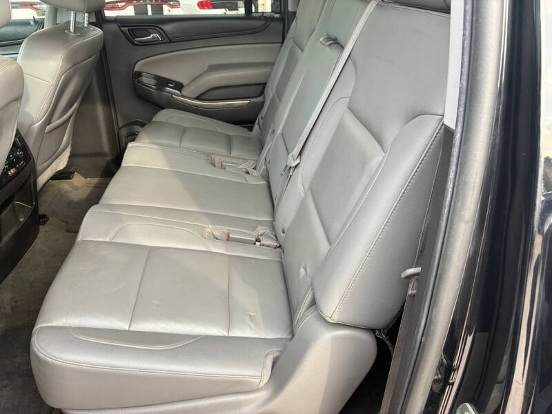 2015 Chevrolet Suburban LT