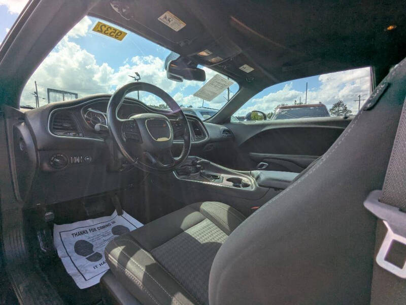 2016 Dodge Challenger SXT