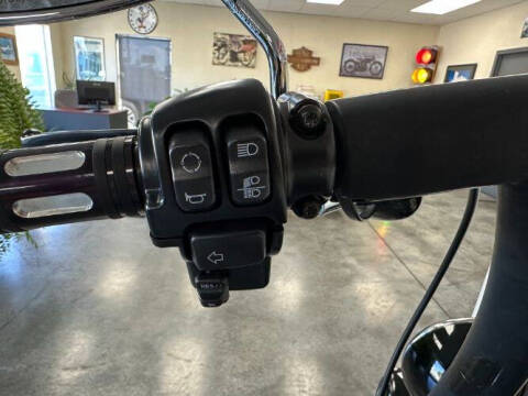 2017 Harley-Davidson Softail Slim